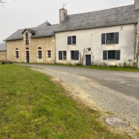Magnifique Loft Au Coeur De L'anjou 20 Mn D'angers Pour 15 Personnes Pensión *